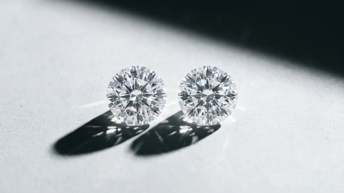 Si vede la differenza tra un diamante naturale e uno da laboratorio?