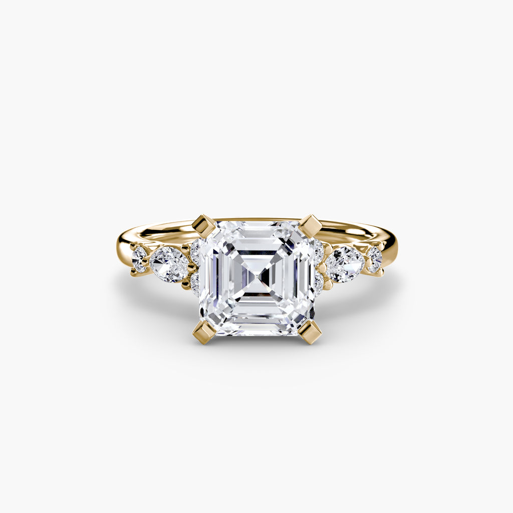 Anello solitario con dettaglio floreale — montatura