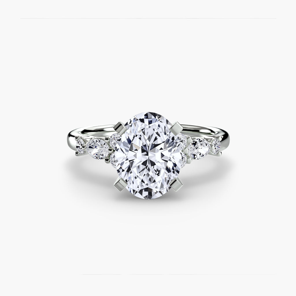 Anello solitario con dettaglio floreale — montatura
