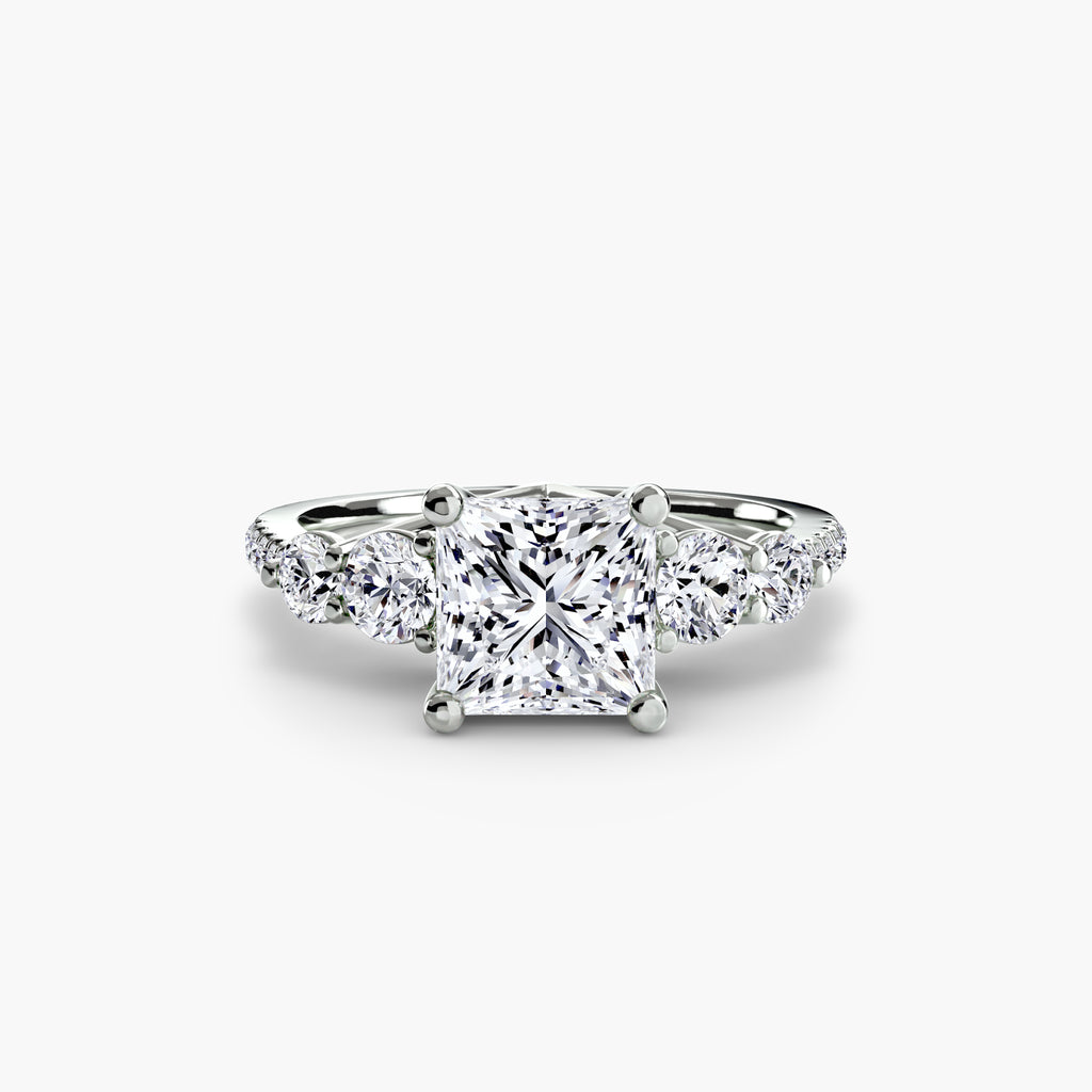 Anello cinque pietre con pavé — montatura