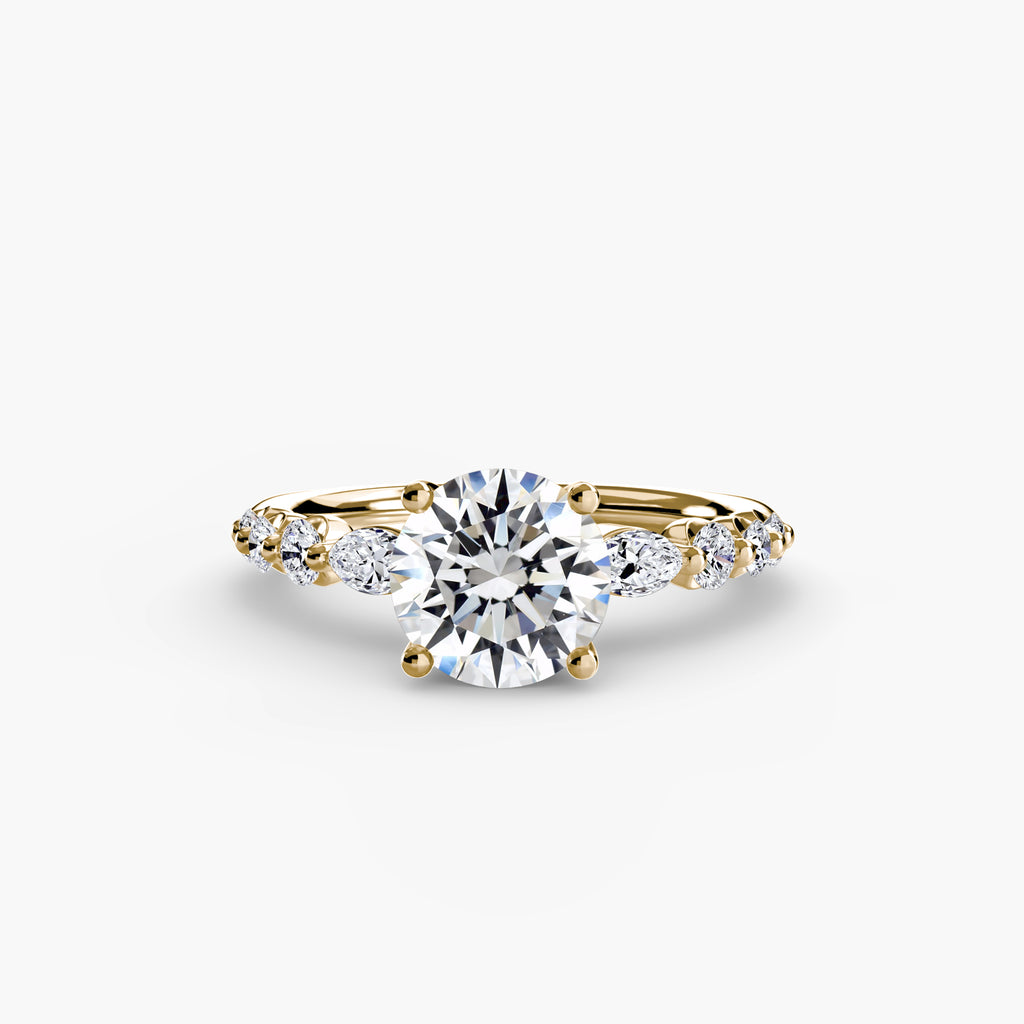 Anello a gradini con dettagli — montatura