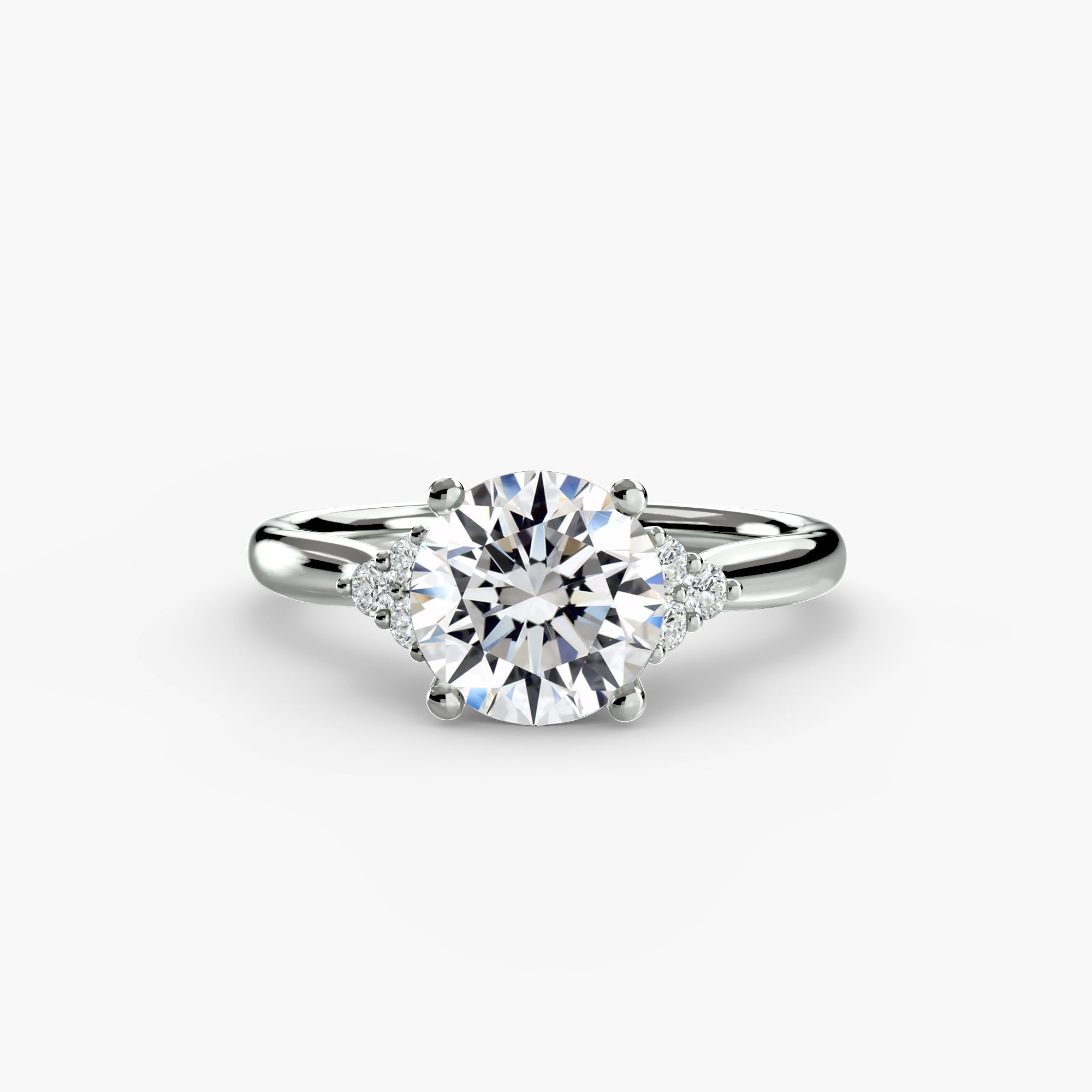 Anello solitario con spalle a cluster — montatura