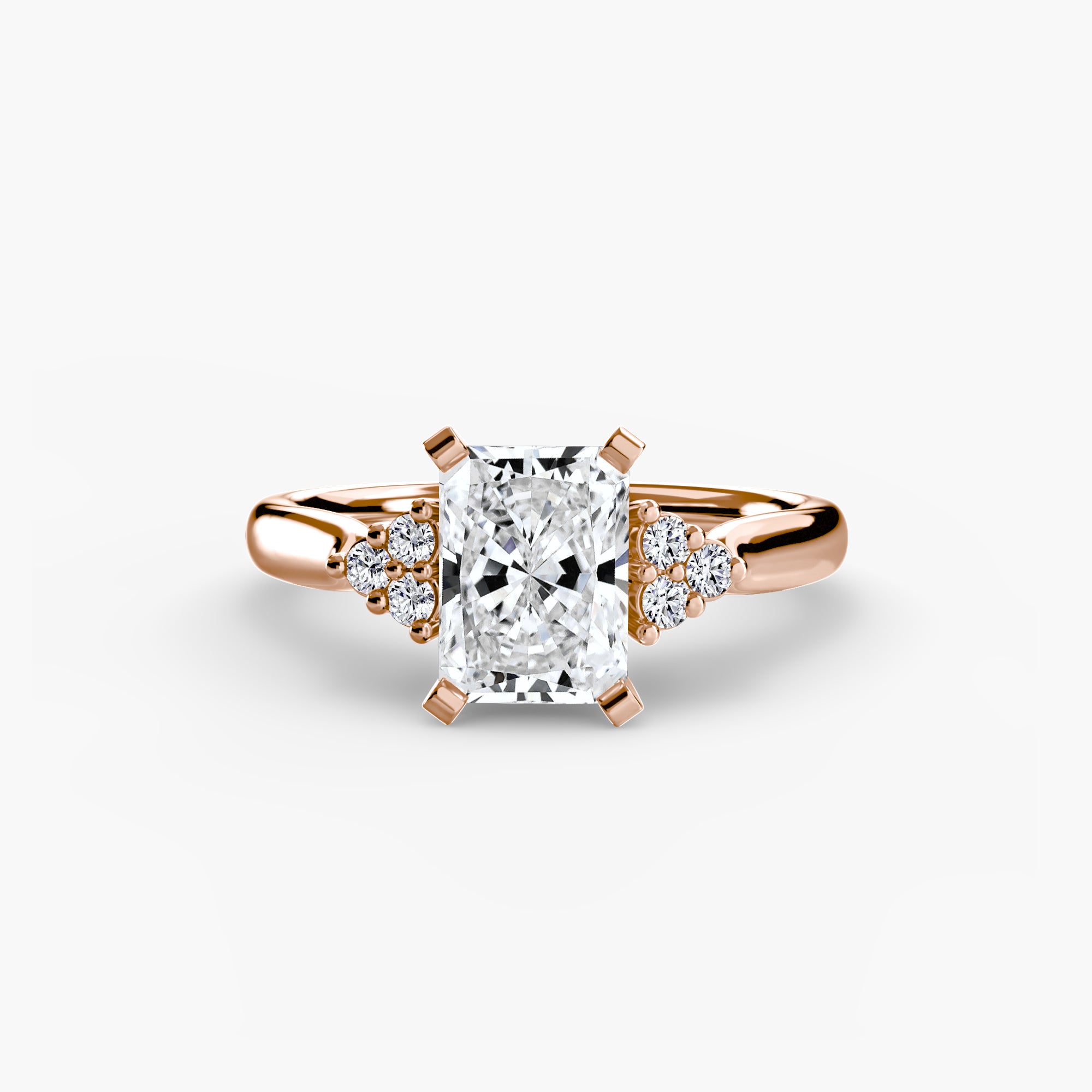Anello solitario con spalle a cluster, gambo 2,5 mm