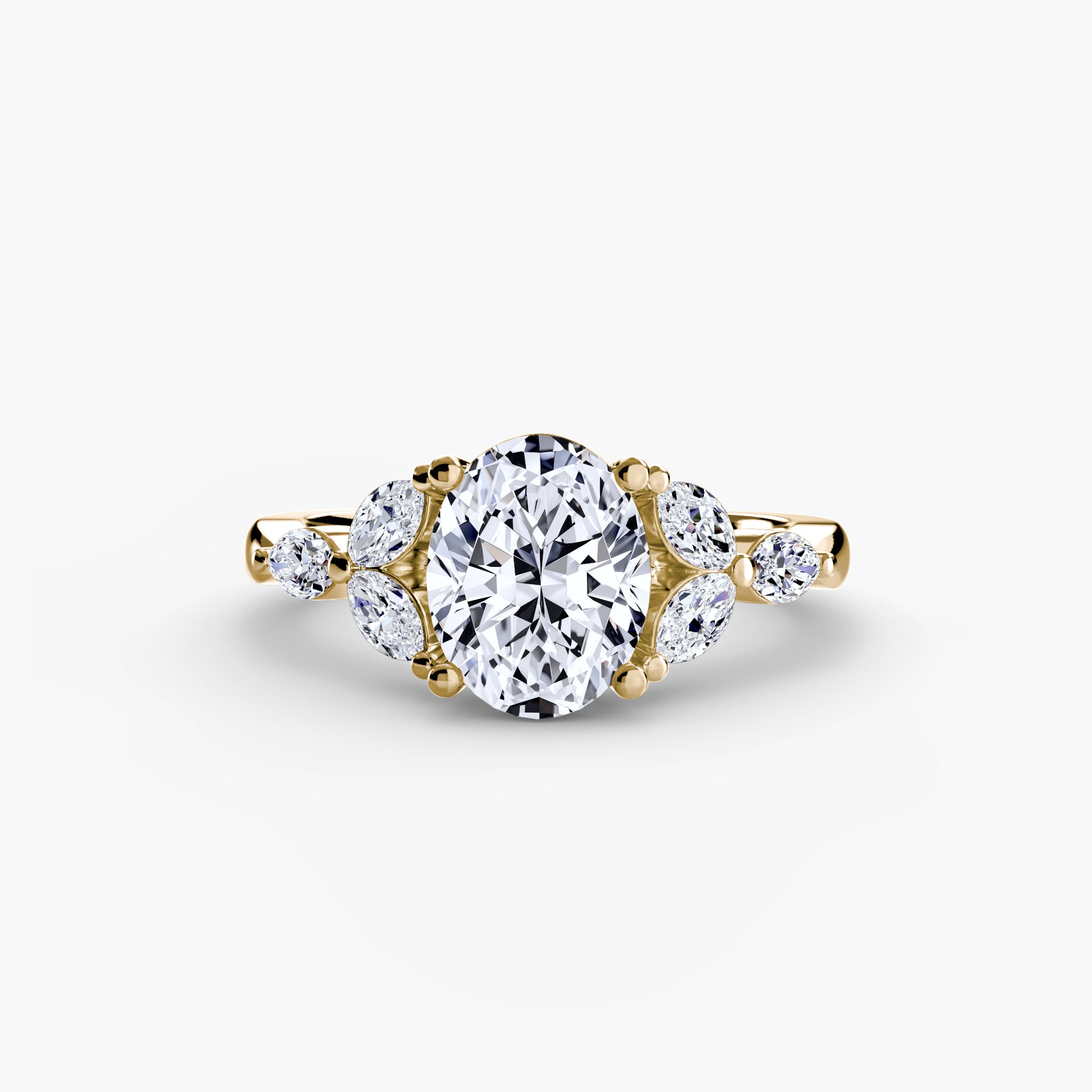 Anello con cluster sulle spalle — montatura