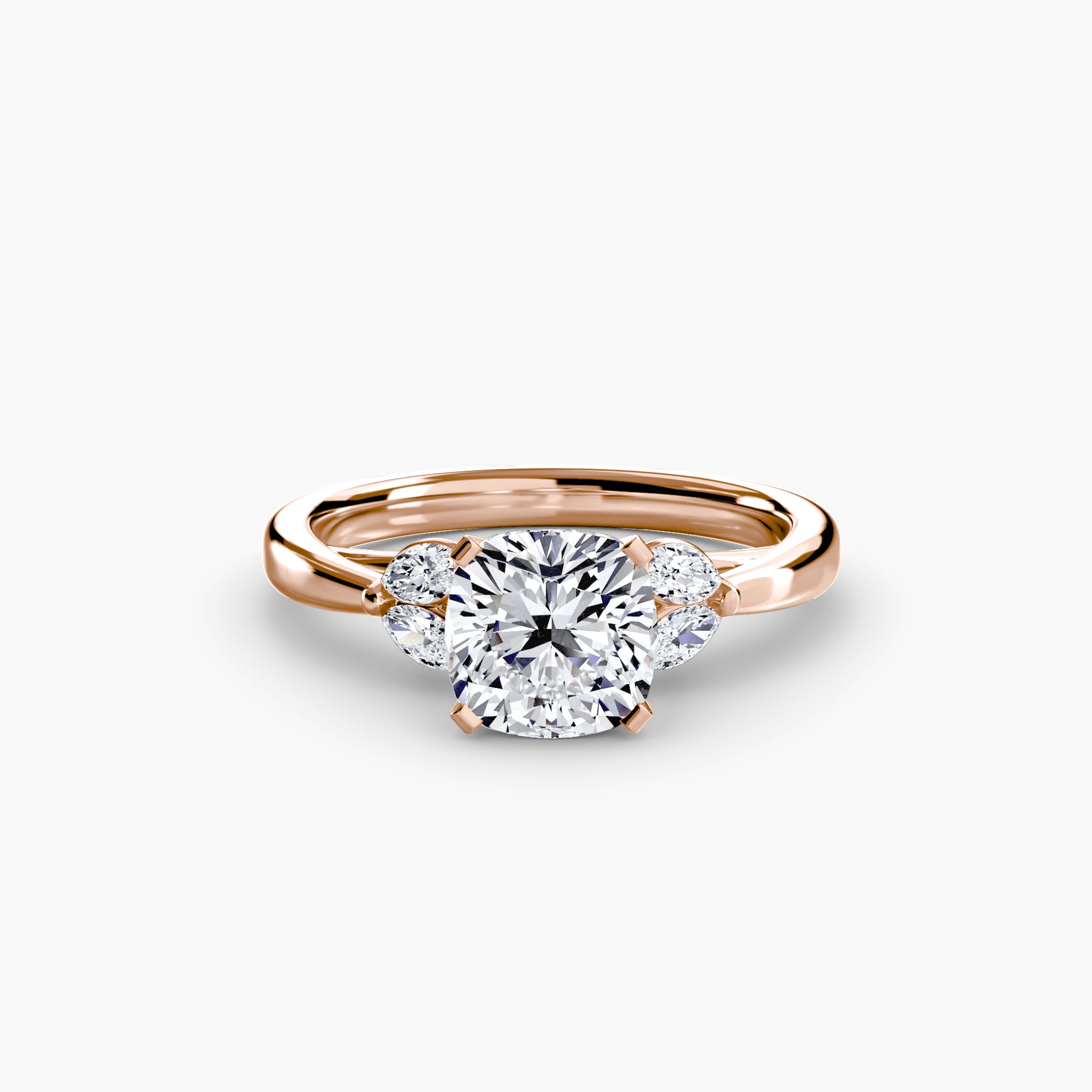 Anello cluster Celeste con pietre laterali — montatura