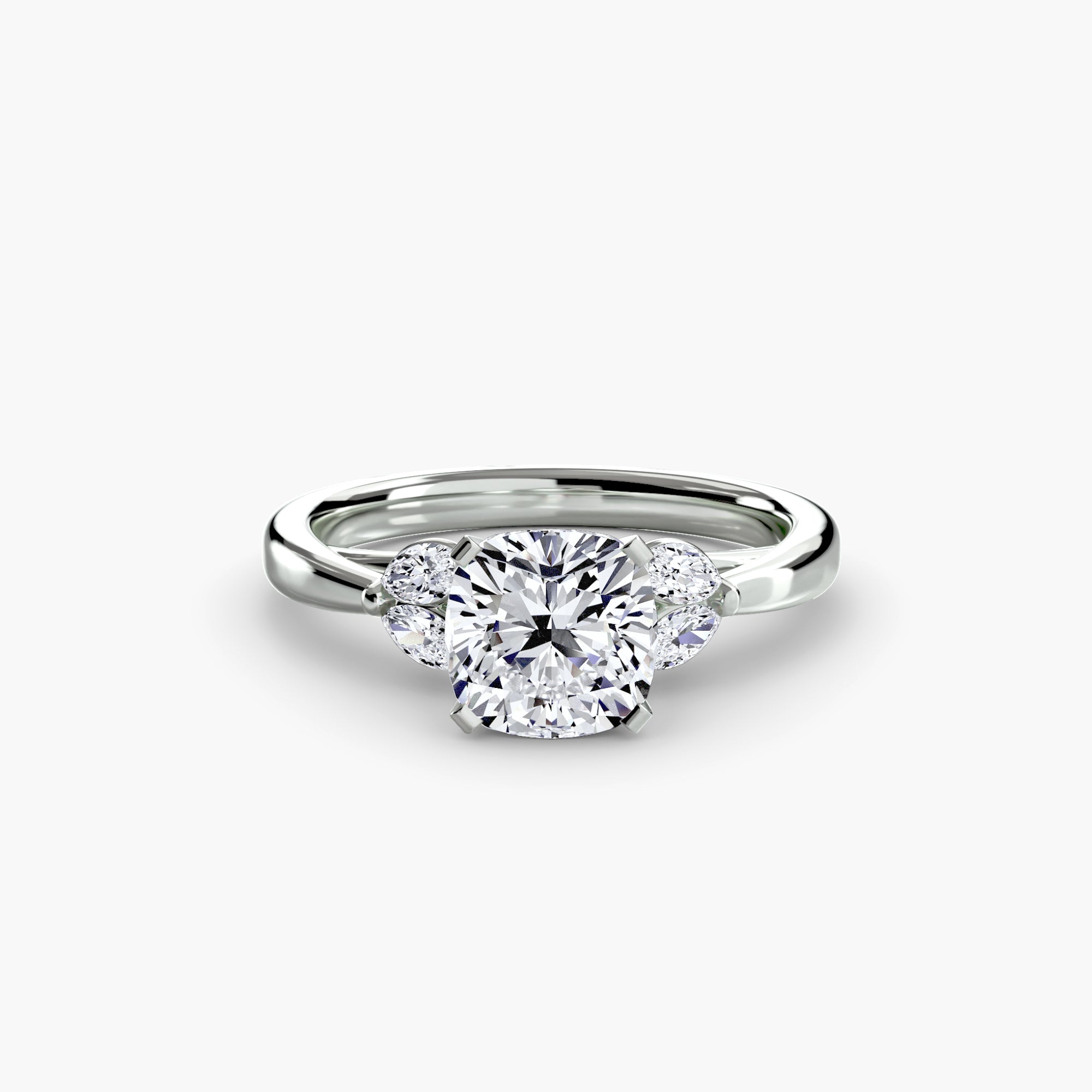 Anello cluster Celeste con pietre laterali — montatura