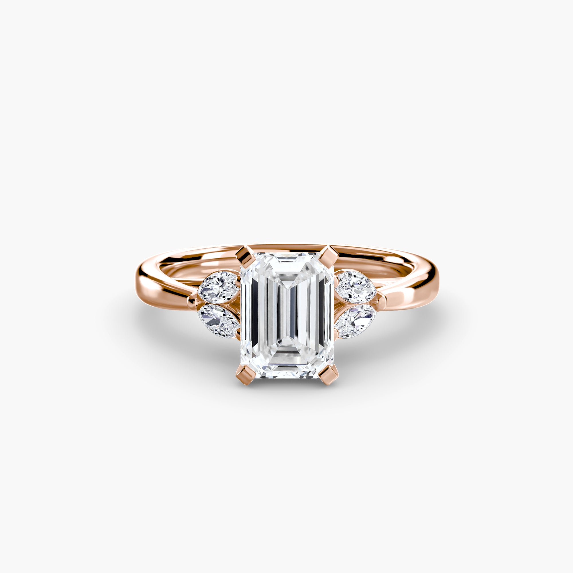 Anello cluster Celeste con pietre laterali — montatura