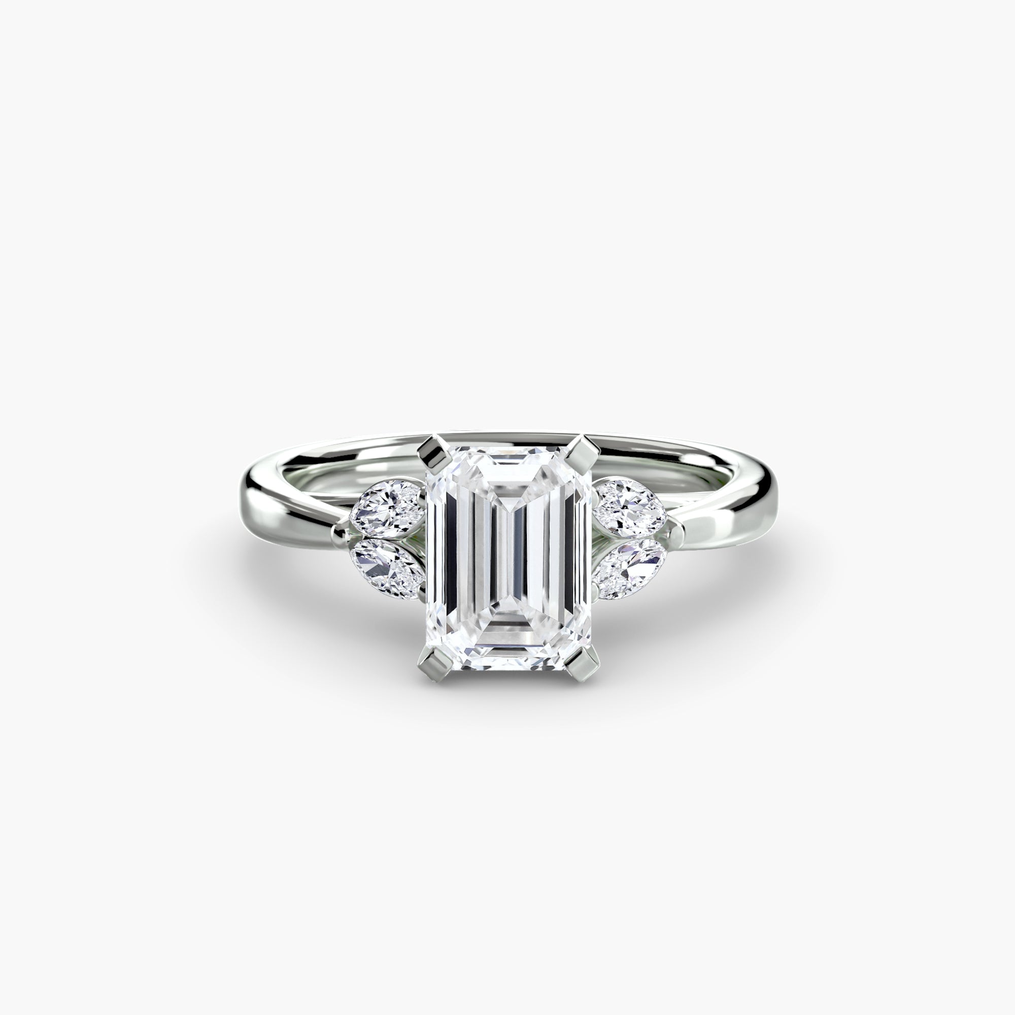 Anello cluster Celeste con pietre laterali — montatura
