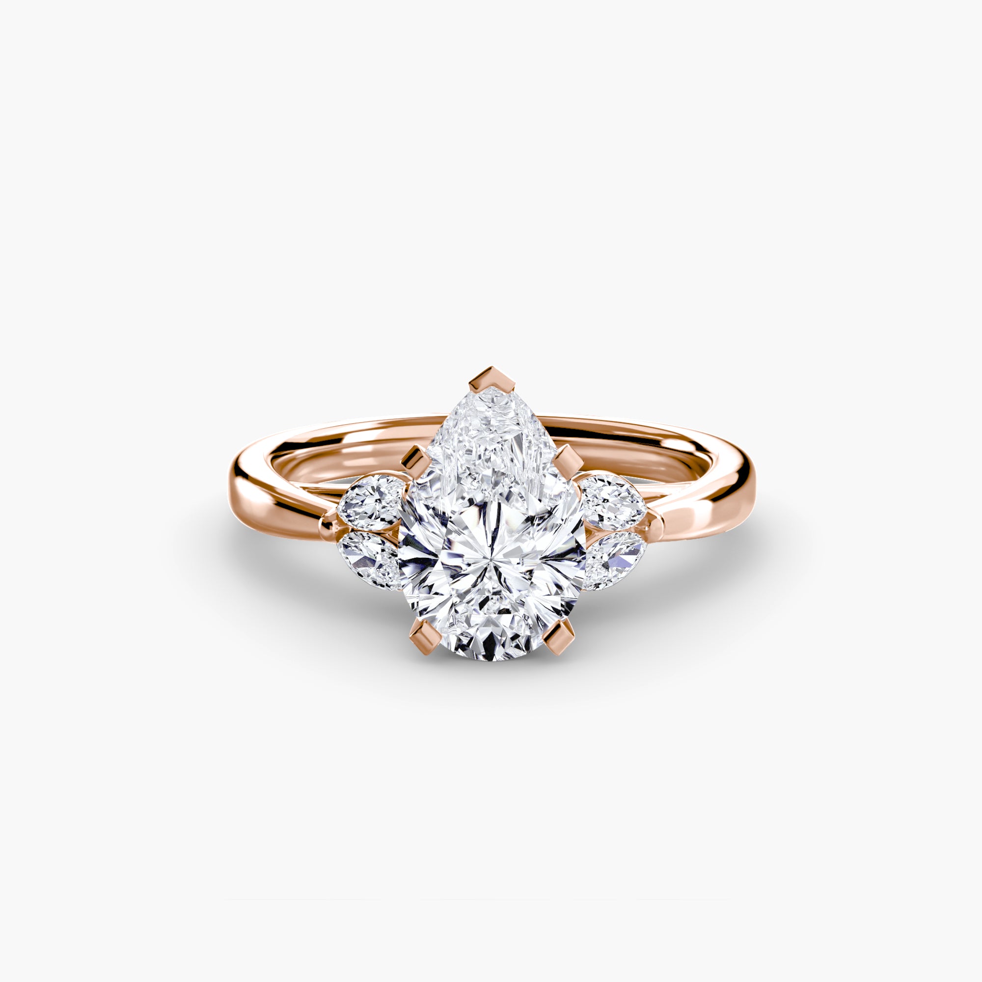 Anello cluster Celeste con pietre laterali — montatura