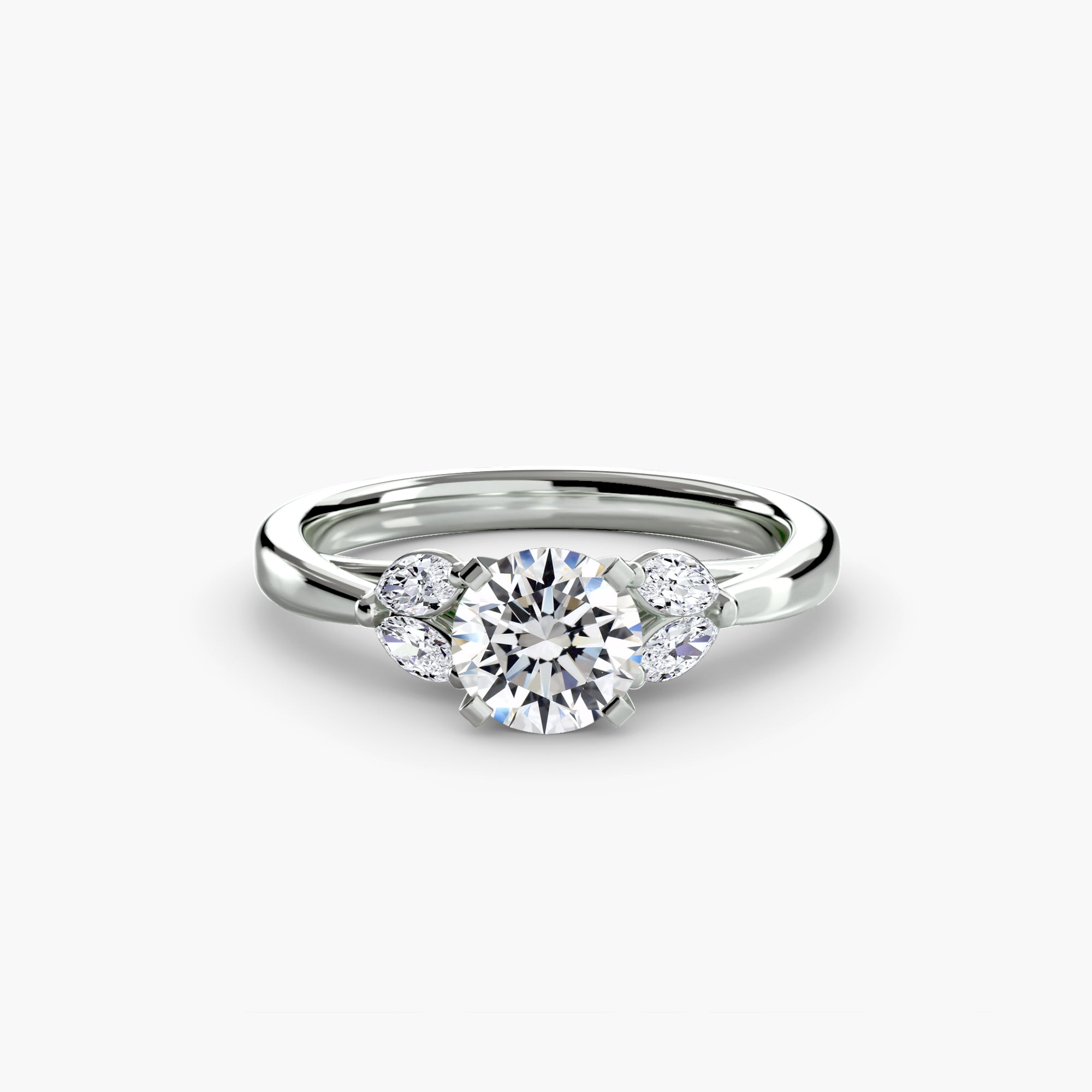 Anello cluster Celeste con pietre laterali — montatura